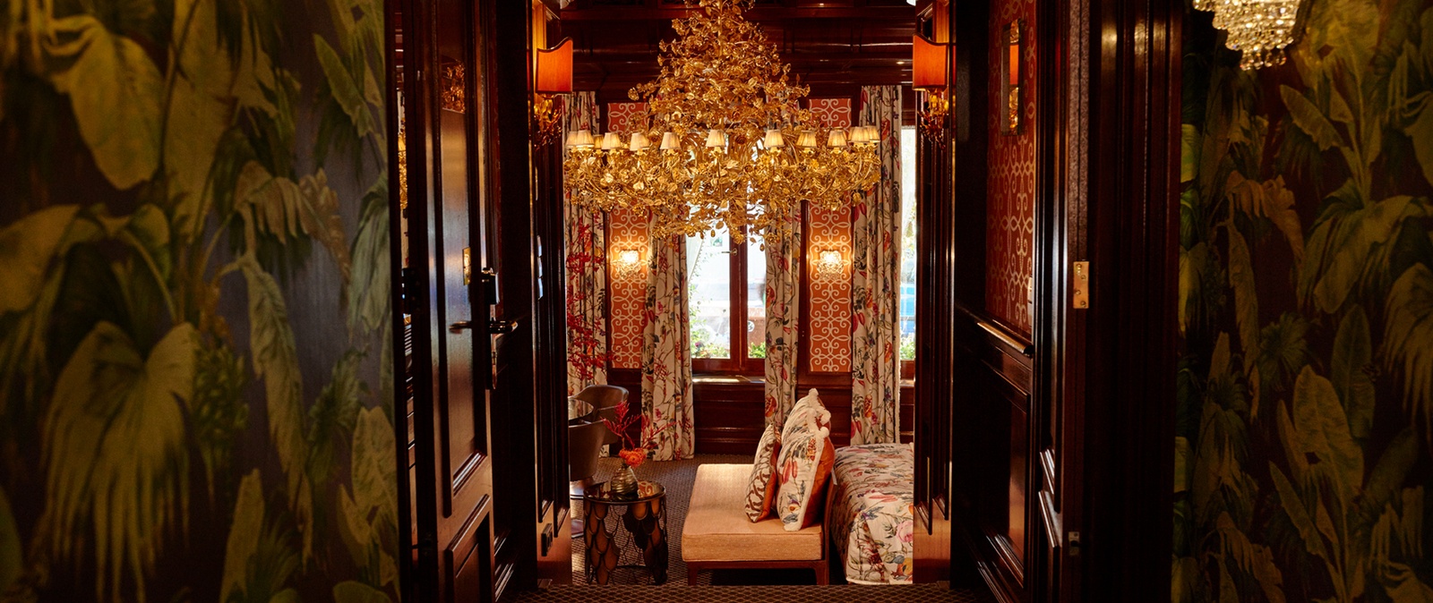 The Van Oranje Suite at The Estherea Hotel in Amsterdam City Centre